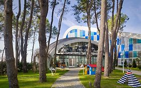 Paragraph Resort & Spa Shekvetili, Autograph Collection